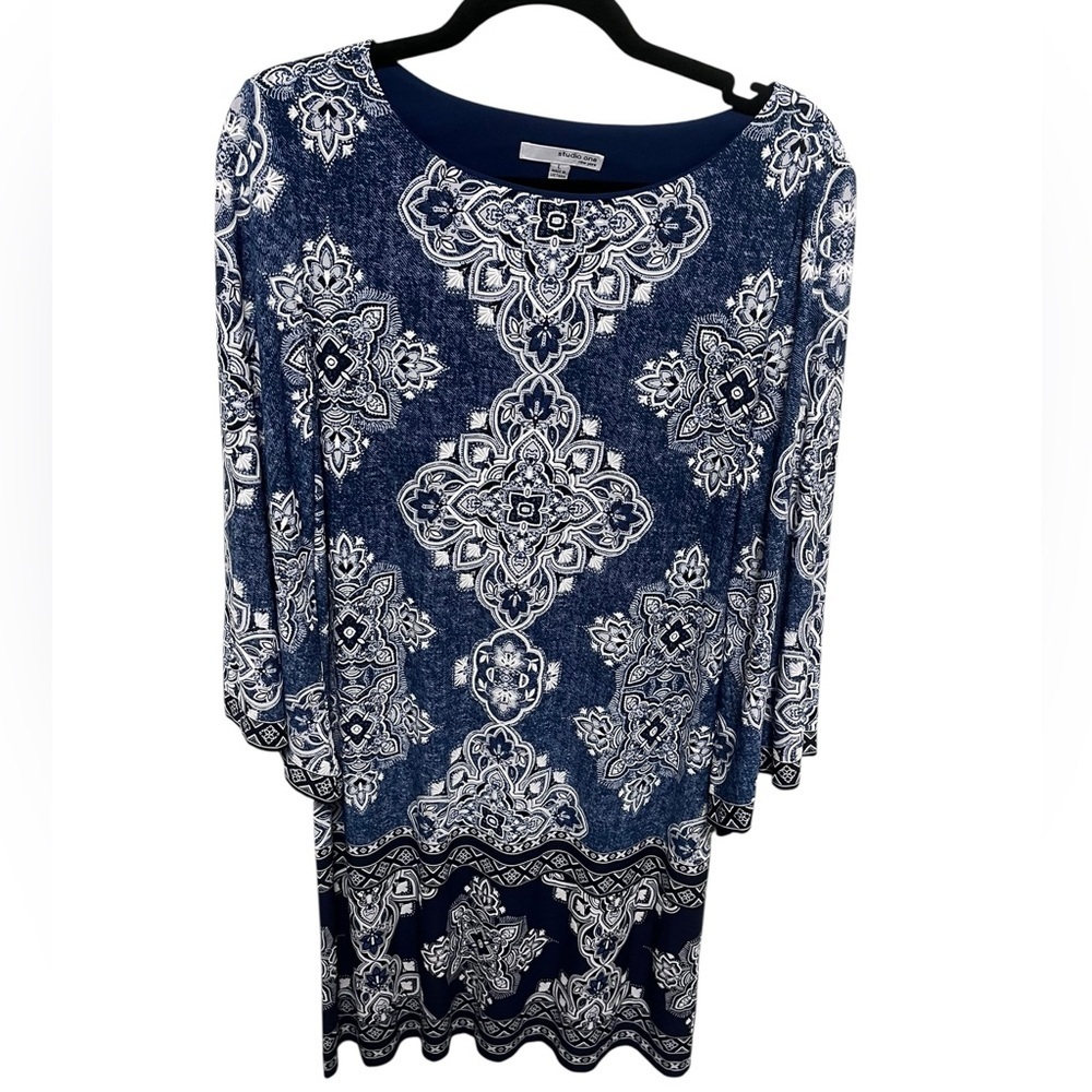 Max Studio New York Navy and White Patterned Dress. - Picture 2 of 6
